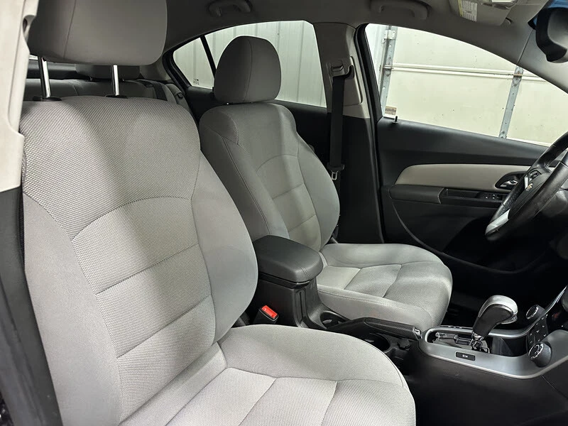 2014 Chevrolet Cruze - Image 18 of 21