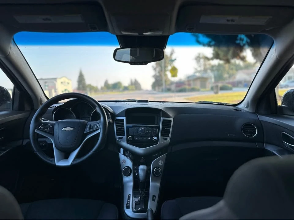 2014 Chevrolet Cruze - Image 9 of 11