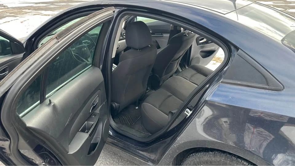 2014 Chevrolet Cruze - Image 10 of 15