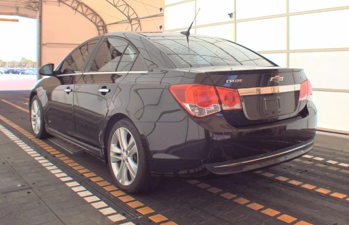 2014 Chevrolet Cruze - Image 6 of 12