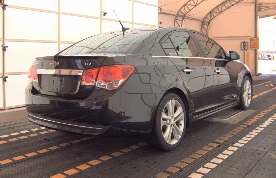 2014 Chevrolet Cruze - Image 4 of 12