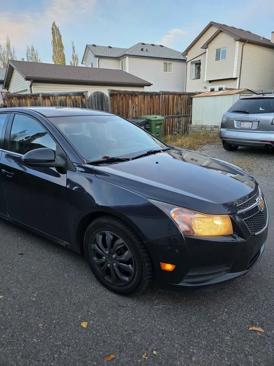 2014 Chevrolet Cruze - Image 2 of 12