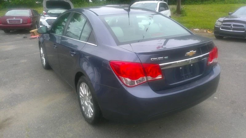 2014 Chevrolet Cruze - Image 10 of 12