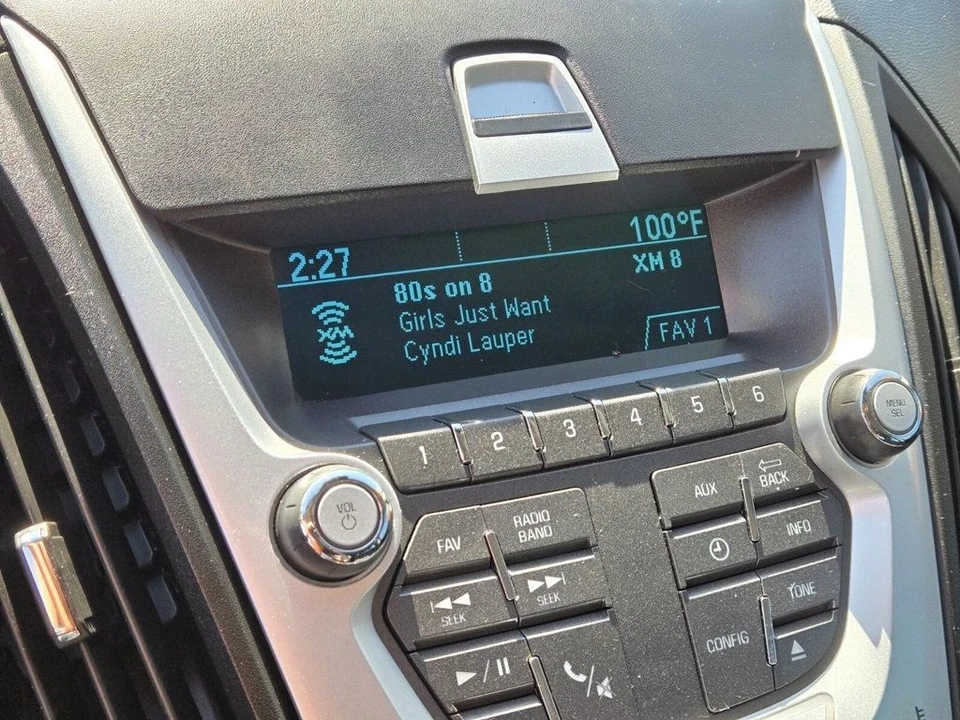 2014 Chevrolet Equinox - Image 17 of 19