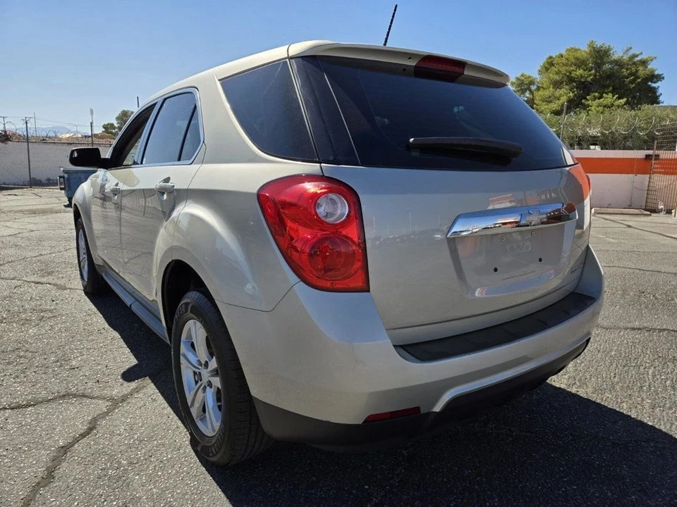 2014 Chevrolet Equinox - Image 2 of 19