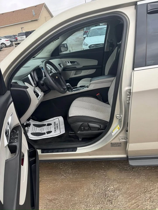 2014 Chevrolet Equinox - Image 2 of 11