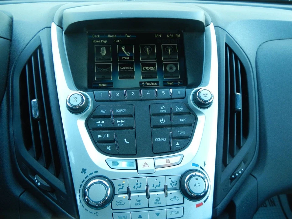 2014 Chevrolet Equinox - Image 3 of 21
