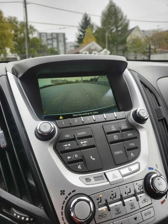 2014 Chevrolet Equinox - Image 6 of 15