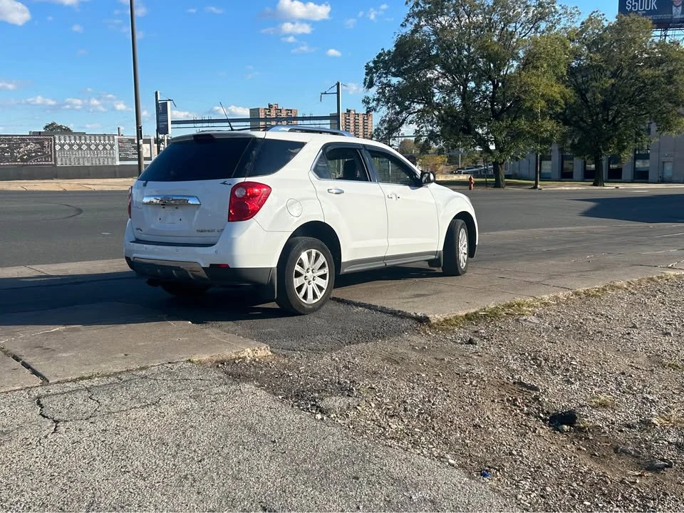 2014 Chevrolet Equinox - Image 4 of 10