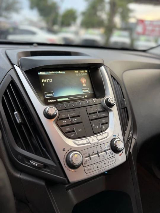 2014 Chevrolet Equinox - Image 19 of 21