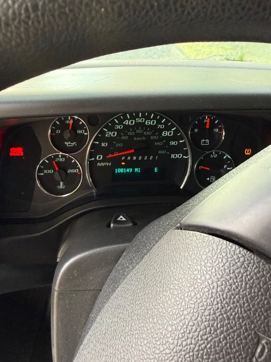 2014 Chevrolet Express - Image 4 of 4