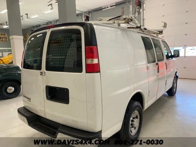 2014 Chevrolet Express - Image 4 of 12