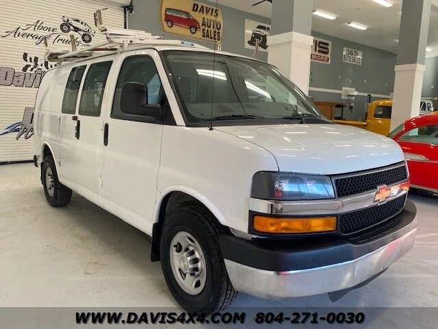 2014 Chevrolet Express - Image 3 of 31