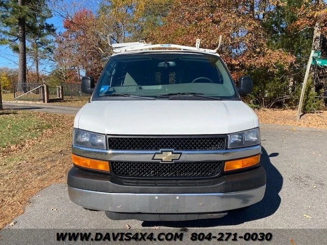2014 Chevrolet Express - Image 14 of 31