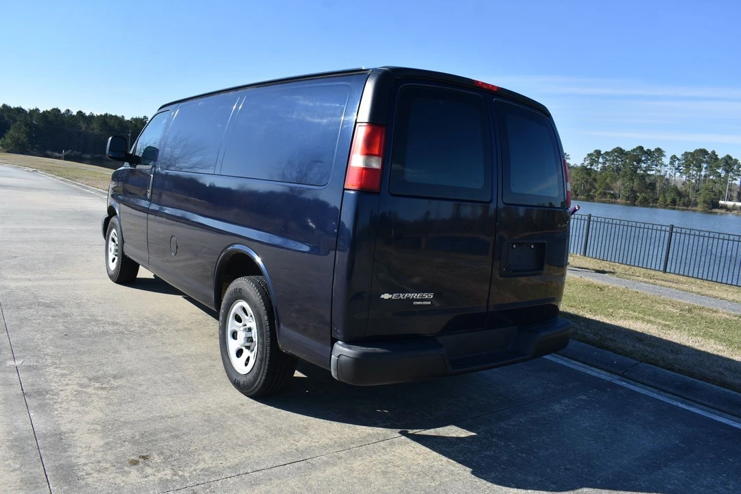 2014 Chevrolet Express - Image 4 of 20