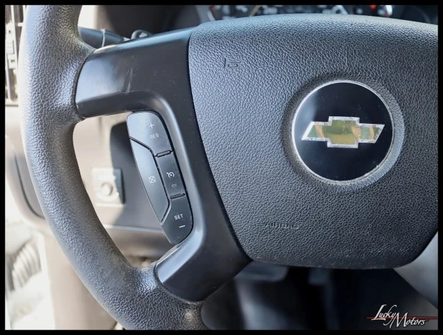 2014 Chevrolet Express - Image 14 of 21