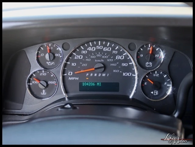 2014 Chevrolet Express - Image 15 of 21