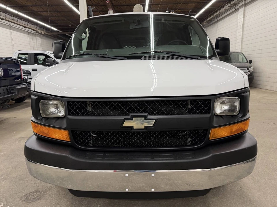 2014 Chevrolet Express - Image 12 of 12