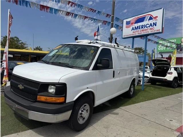 2014 Chevrolet Express - Image 3 of 12