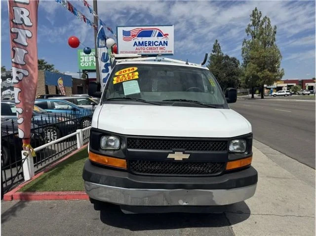 2014 Chevrolet Express - Image 2 of 10