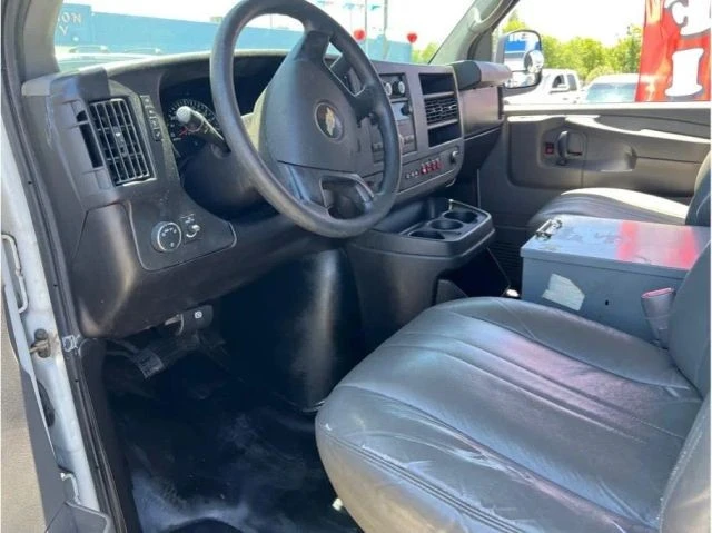2014 Chevrolet Express - Image 14 of 14
