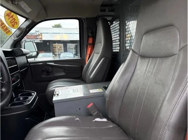 2014 Chevrolet Express - Image 4 of 6