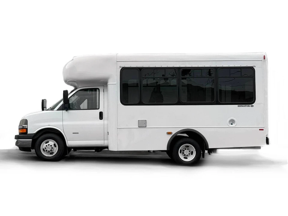 2014 Chevrolet Express - Image 6 of 12