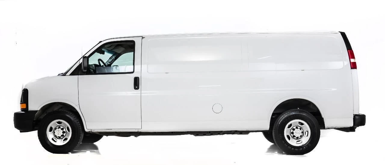2014 Chevrolet Express - Image 6 of 12