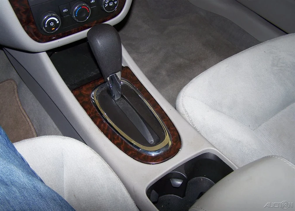 2014 Chevrolet Impala 10th Gen - Image 10 of 12
