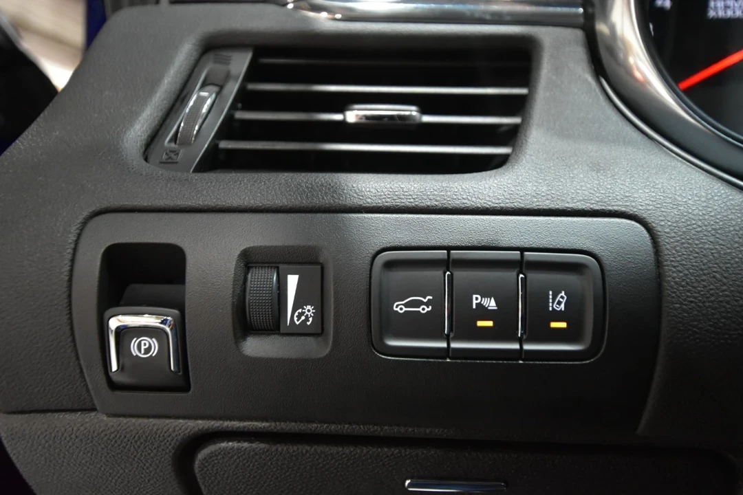 2014 Chevrolet Impala 10th Gen - Image 15 of 21