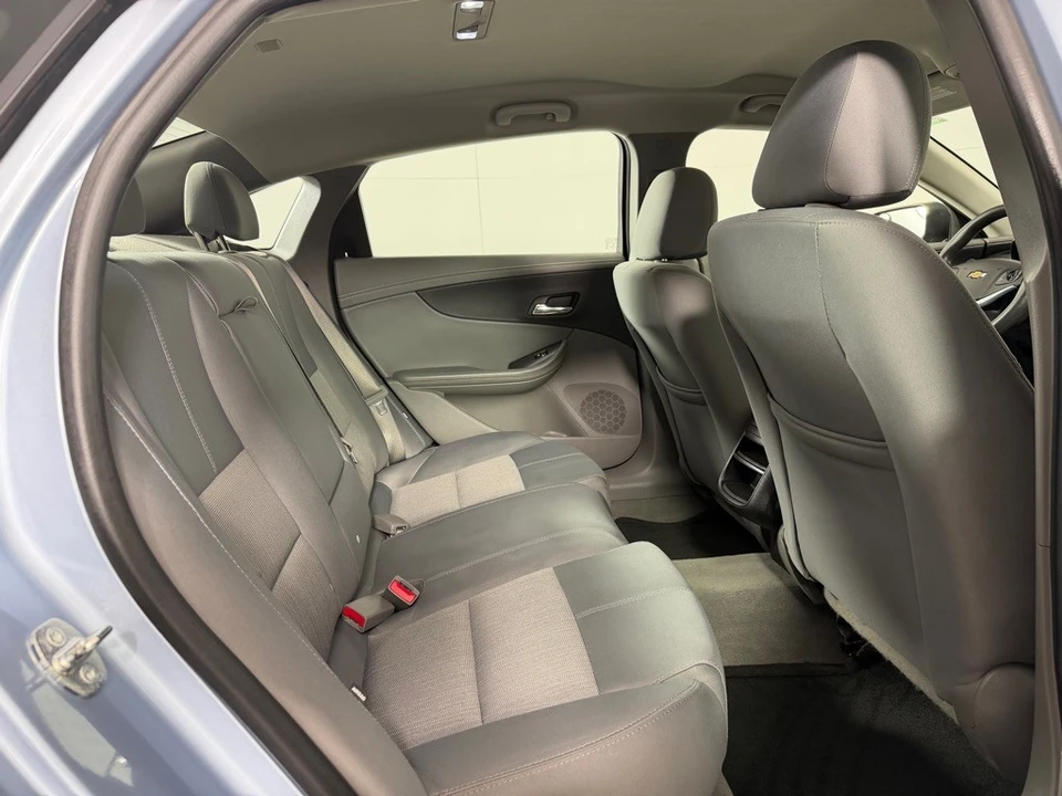 2014 Chevrolet Impala 10th Gen - Image 16 of 18