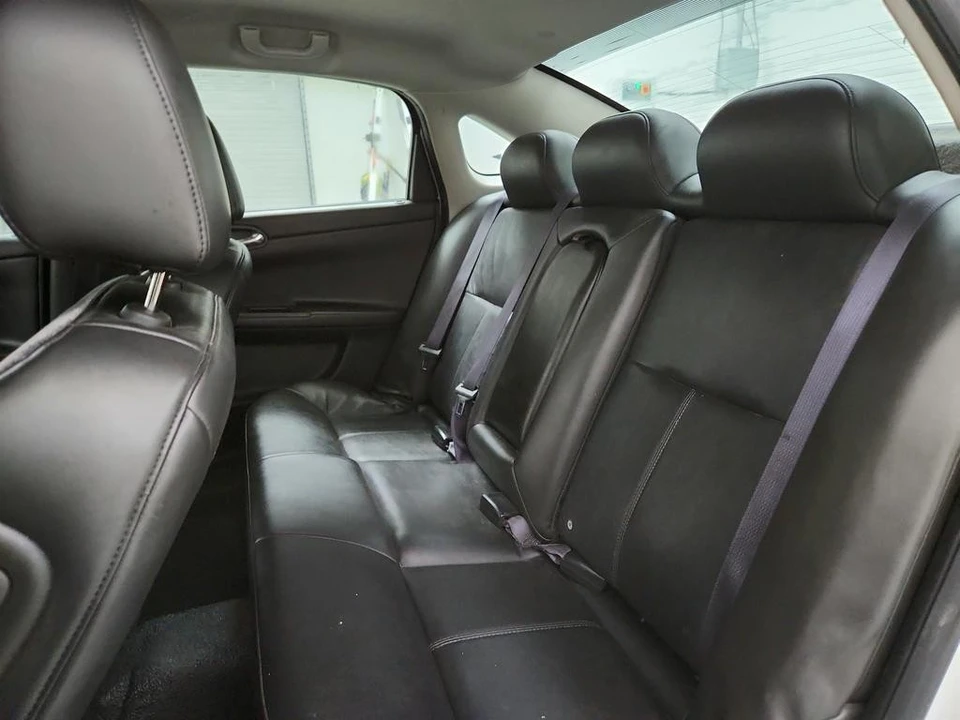 2014 Chevrolet Impala 10th Gen - Image 20 of 31