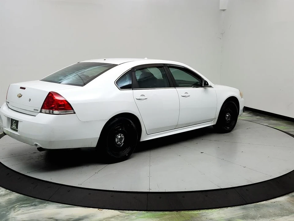2014 Chevrolet Impala 10th Gen - Image 5 of 31