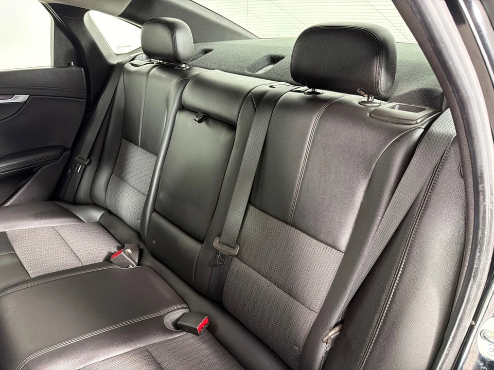 2014 Chevrolet Impala 10th Gen - Image 18 of 21