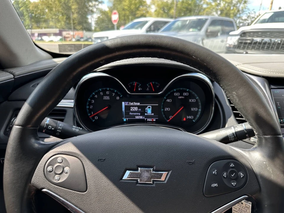 2014 Chevrolet Impala 10th Gen - Image 20 of 25