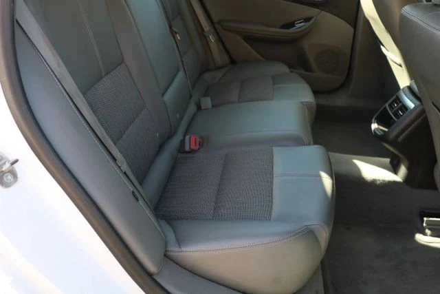 2014 Chevrolet Impala 10th Gen - Image 11 of 15