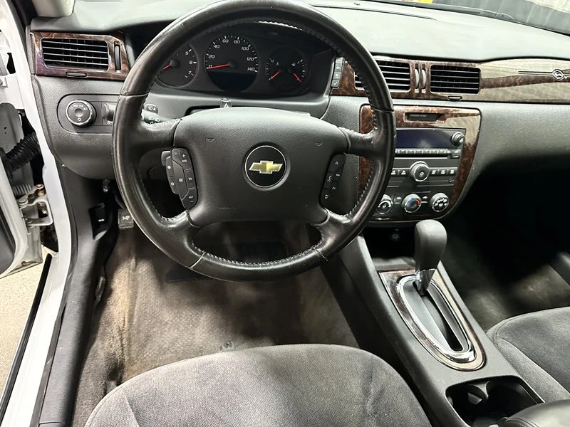 2014 Chevrolet Impala 9th Gen - Image 8 of 23