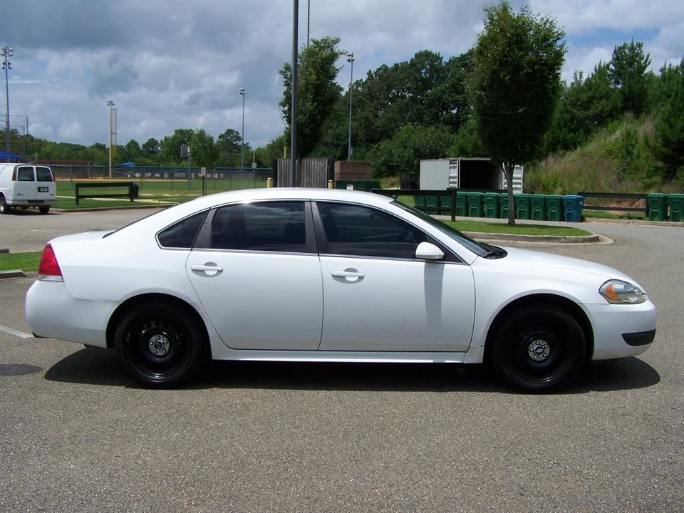 2014 Chevrolet Impala 9th Gen - Image 5 of 31