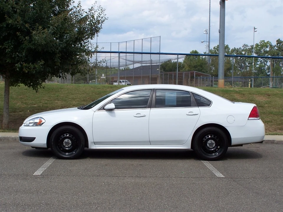 2014 Chevrolet Impala 9th Gen - Image 5 of 31