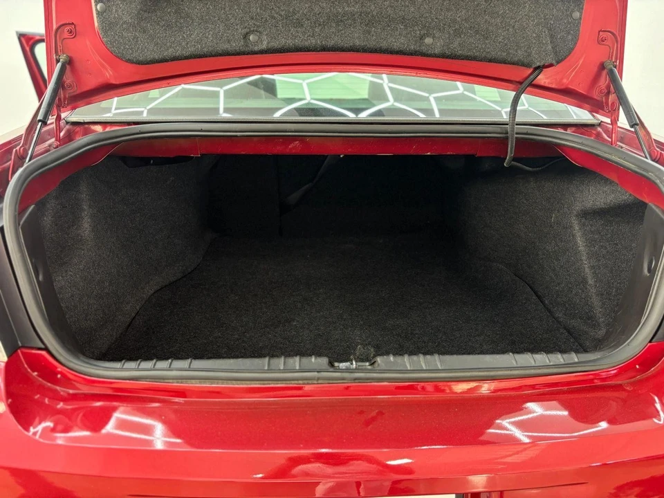 2014 Chevrolet Impala 9th Gen - Image 14 of 17