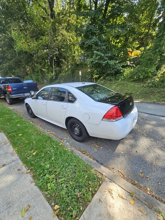 2014 Chevrolet Impala 9th Gen - Image 2 of 17