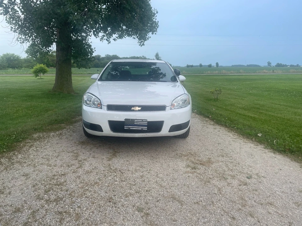 2014 Chevrolet Impala 9th Gen - Image 2 of 20