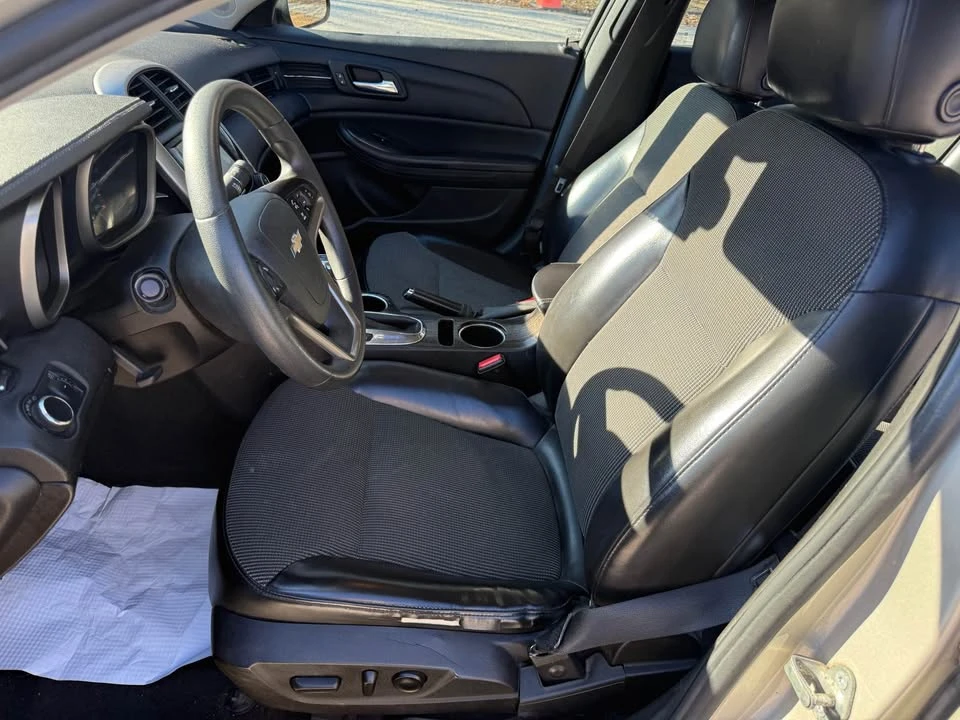 2014 Chevrolet Malibu - Image 7 of 19