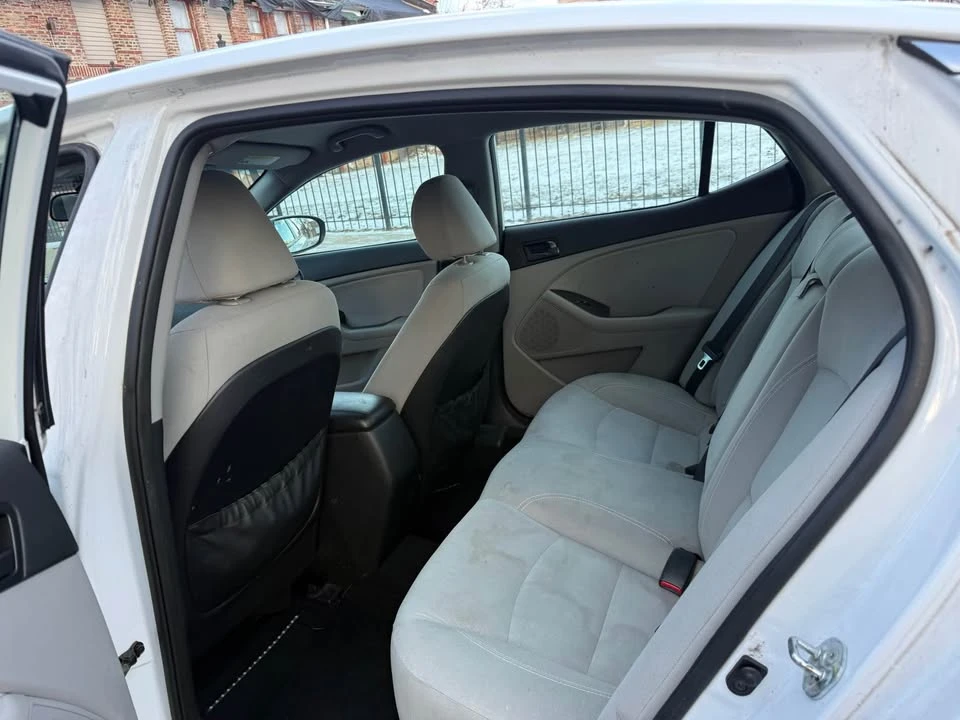 2014 Chevrolet Malibu - Image 17 of 19