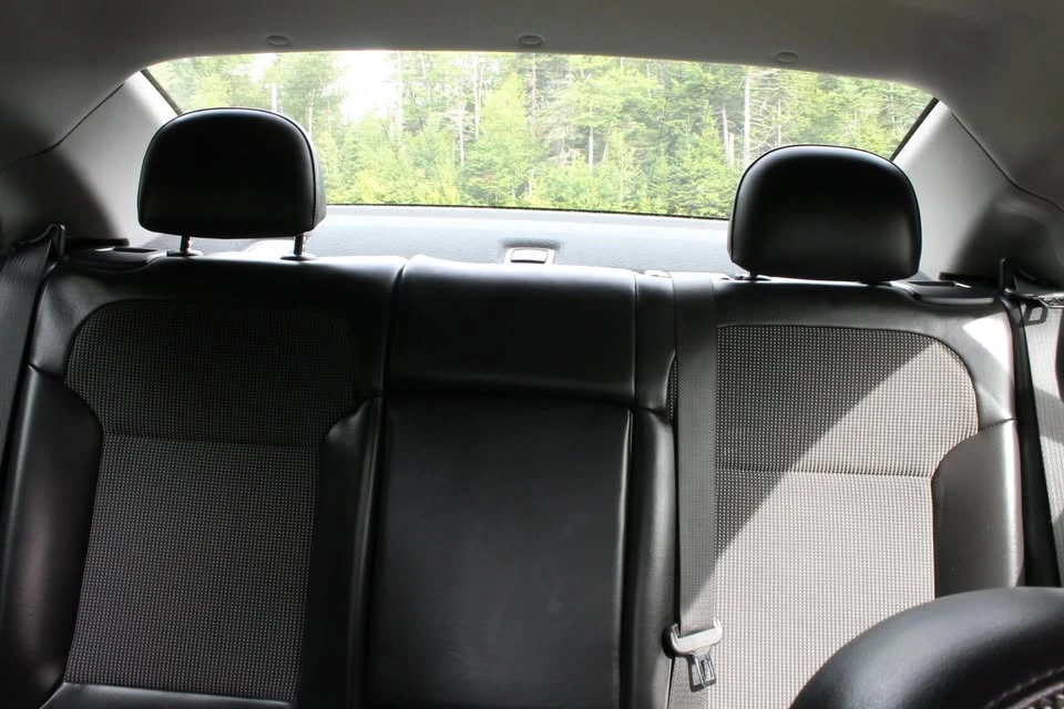 2014 Chevrolet Malibu - Image 8 of 17