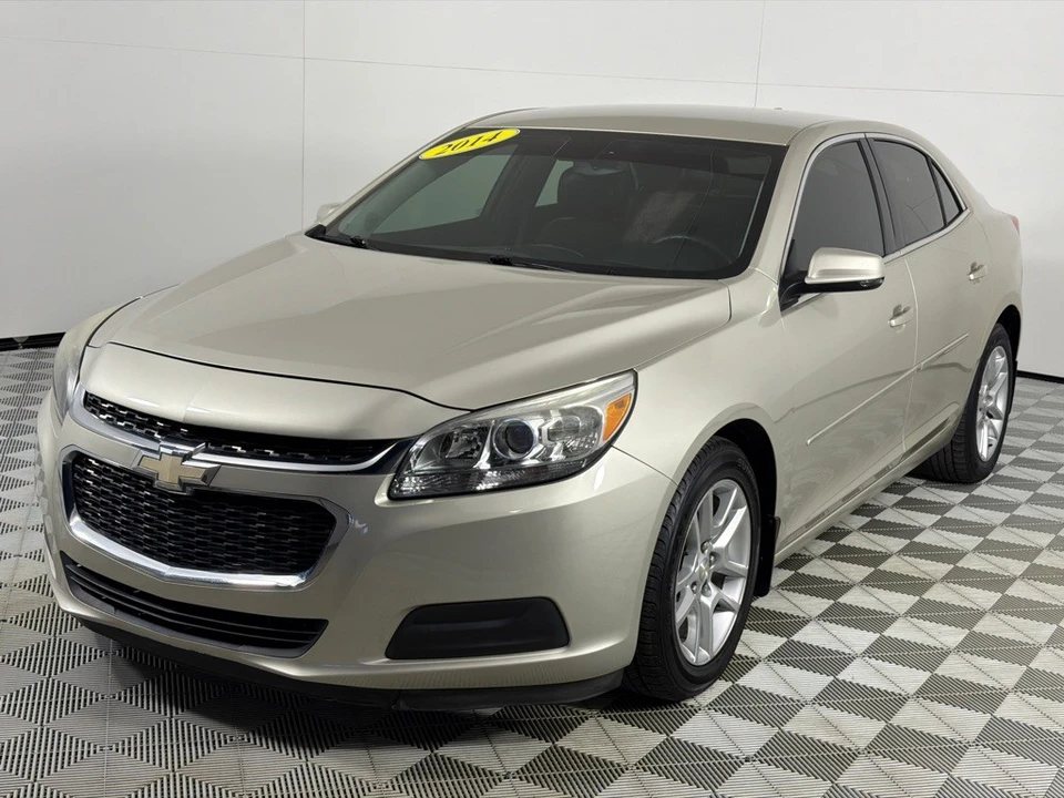 2014 Chevrolet Malibu - Image 9 of 12