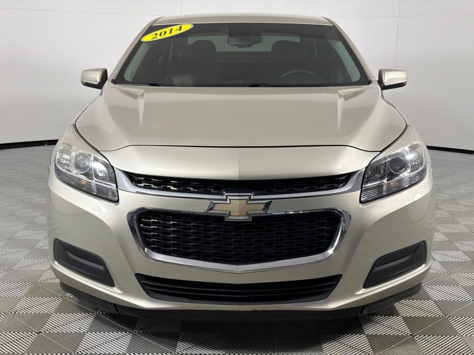 2014 Chevrolet Malibu - Image 10 of 12