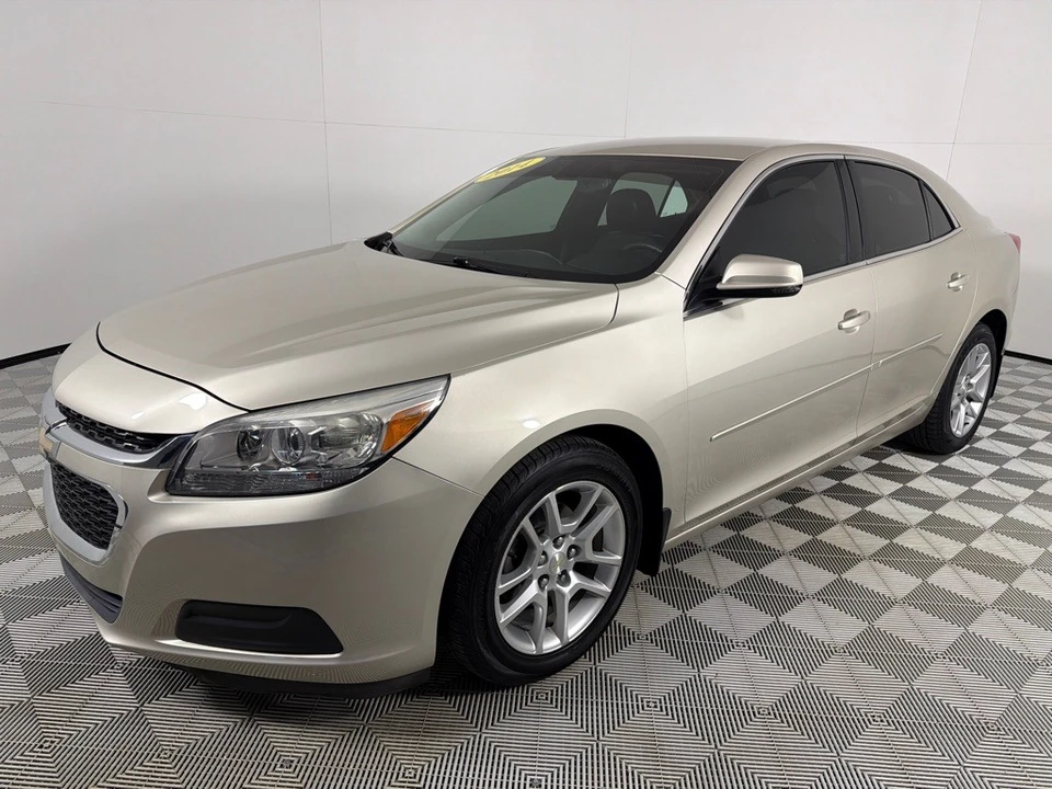 2014 Chevrolet Malibu - Image 8 of 12