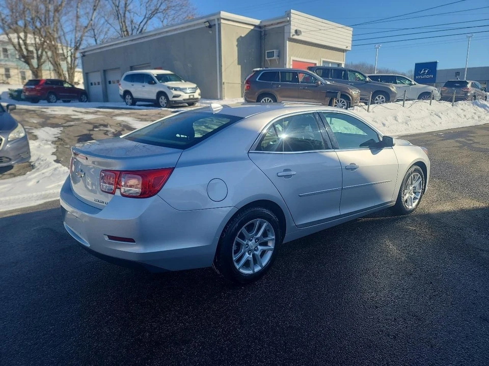 2014 Chevrolet Malibu - Image 6 of 20