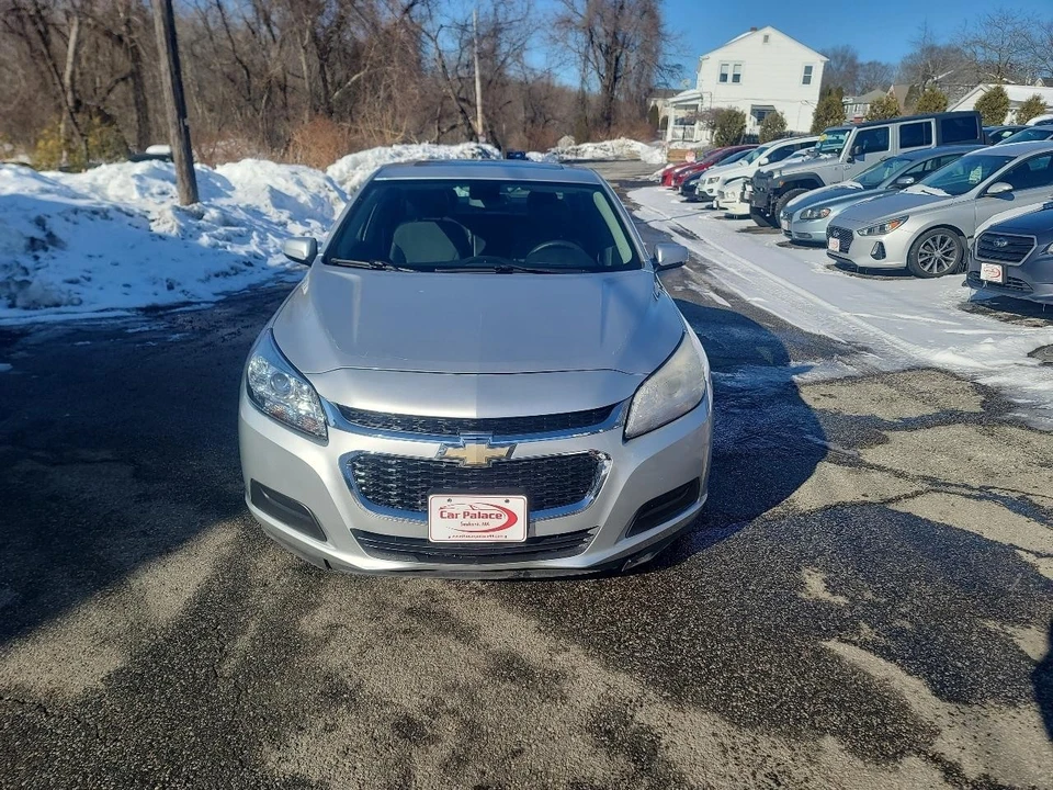 2014 Chevrolet Malibu - Image 2 of 20